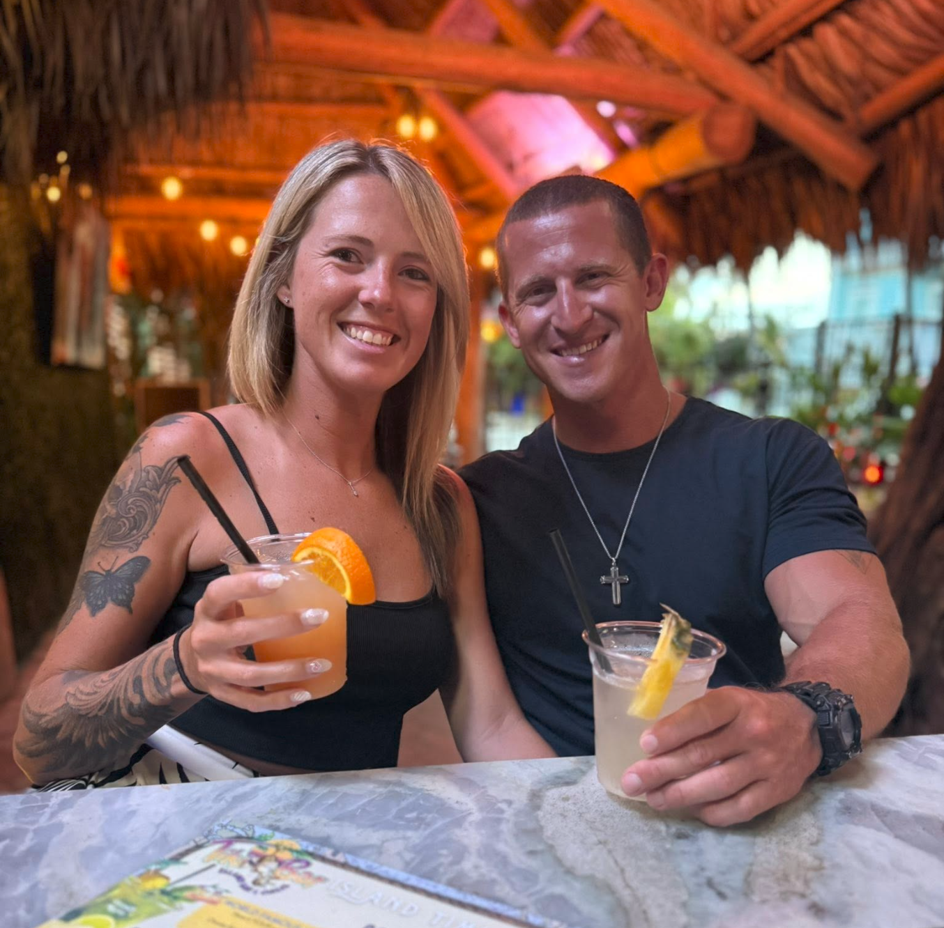 Tiki-couple